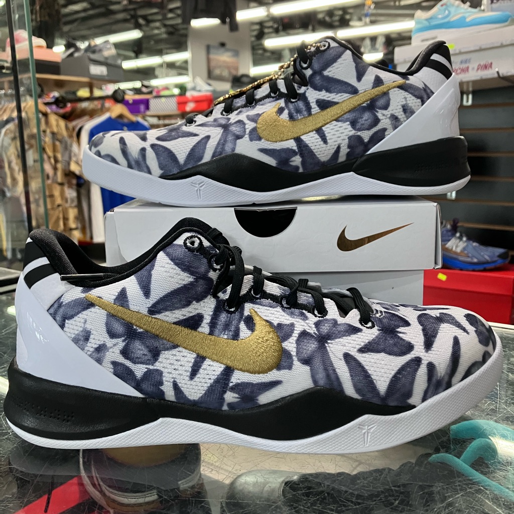 Nike Kobe 8 Protro Youth Mambacita Size 7y Nike Kobe 8 Protro Youth Mambacita Size 7y